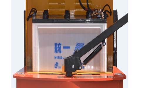 電動(dòng)堆高叉車(chē)蓄電池分類(lèi)-沈陽(yáng)興隆瑞機械